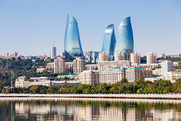 Возобновляется авиасообщение по маршруту Ташкент — Баку — Ташкент